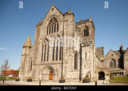 Paisley Abbey, einem restaurierten mittelalterlichen (im 12. Jahrhundert begann) cluniazensischen Abtei, jetzt der Kirche von Schottland Kirche in Paisley, Renfrewshire Stockfoto