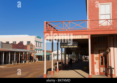 Der Crystal Palace Saloon, Grabstein, Cochise County, Arizona, Deutschland, Nordamerika Stockfoto