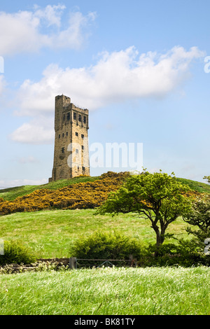 Der Victoria Jubilee Tower am Burgberg, Huddersfield, West Yorkshire UK Stockfoto