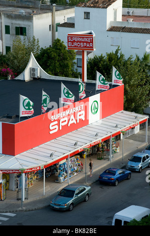 Hotel Supemarket-Spar-Shop in Alcudia, Spanien Stockfoto