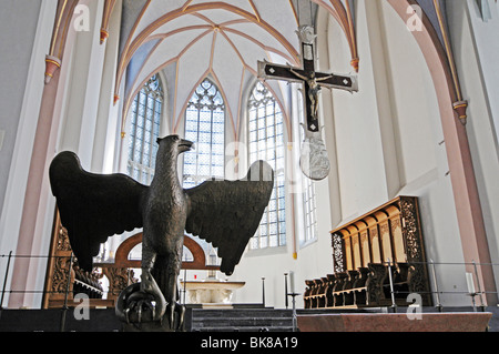 Adler, Kanzel, Kreuz, Kirche von St. Gangulphus, Heinsberg, Nordrhein-Westfalen, Deutschland, Europa Stockfoto