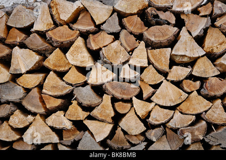 Gestapelten Haufen Brennholz, detail Stockfoto