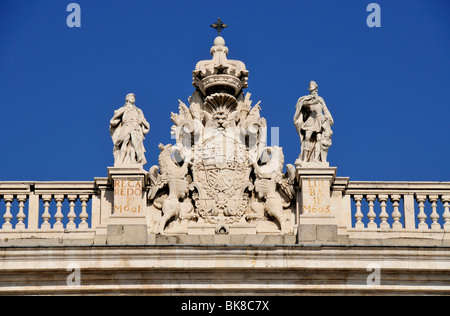 Detail der Fassade des Palacio Real, Königspalast, Madrid, Spanien, Iberische Halbinsel, Europa Stockfoto