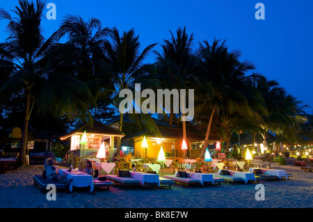 Beach Restaurant am Lamai Beach, Koh Samui Insel, Thailand, Asien Stockfoto