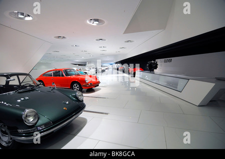 Partielle Innenansicht, Porsche 911 vorne, Neues Porschemuseum, neue Porschemuseum, 2009, Stuttgart, Baden-Württemberg, Keim Stockfoto