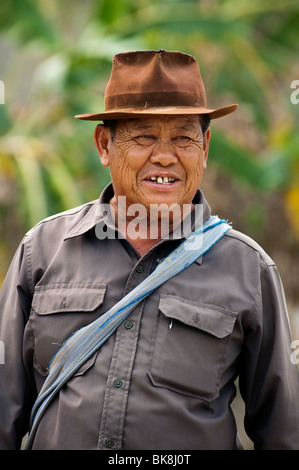 Lokalen Thai Mann in ländlichen Chiang Mai, Thailand. Stockfoto