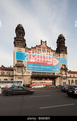 Fassade des Central Station ((Hlavni nadrazi), Prag, Tschechische Republik Stockfoto