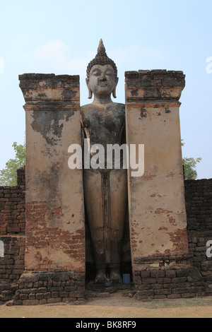 Buddha-Statue im Wat Sr ich Rattanamahathat Chanliang, in Sri Satchanalai, Thailand Stockfoto