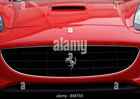 Ein roter Ferrari California Stockfoto