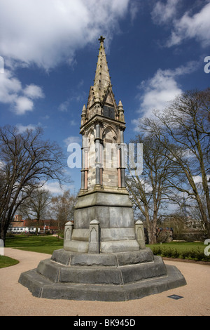 Das Wallace-Denkmal im Schlossgarten in Lisburn City Centre County Antrim Nordirland Großbritannien Stockfoto