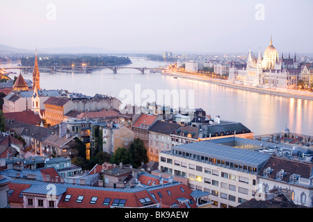 Panoramablick vom Burgpalast, Parlamentsgebäude, Budapest, Ungarn, Osteuropa Stockfoto
