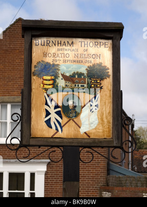 Ein Gedenken Zeichen in Burnham Thorpe, wo Admiral Horatio Nelson 29. September 1758 geboren wurde Stockfoto