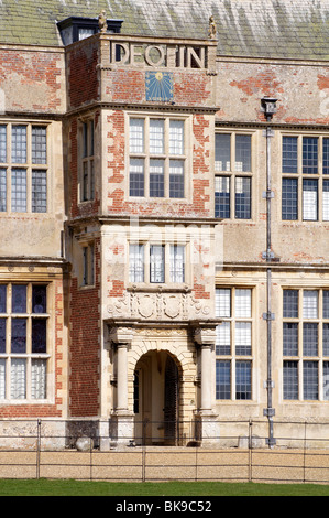 Frühling-Szene in Felbrigg Hall, in der Nähe von Cromer in Norfolk.  NB-Aufnahmen von öffentlichen Fußweg (Weber Weg). Stockfoto