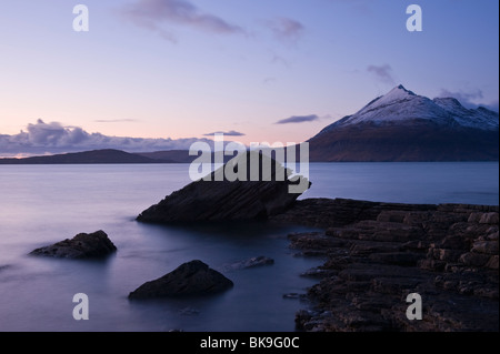 Blick vom Elgol über Loch Scavaig in Richtung Black Cuillin, Isle Of Skye, Schottland Stockfoto