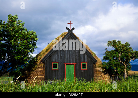 Historische Vidimyri Kirche, Vidimyrarkirkja, erbaut 1834 aus Treibholz, Turf Kirche, Skagafjordur, Varmahlid, Island, Torf kirkja, Turf Kirchengemeinde Stockfoto