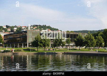 Blick über Eckensee in Landtag Bau, Stuttgart, Baden-Württemberg, Deutschland Stockfoto