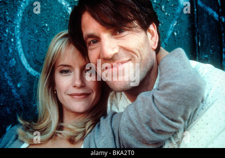 ADDICTED TO LOVE (1997) VERLOREN (ALT) KELLY PRESTON, TCHEKY KARYO ATOL 008 Stockfoto