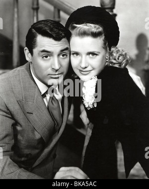 ARSENIC AND OLD LACE (1944) CARY GRANT, PRISCILLA LANE AOL 007P Stockfoto