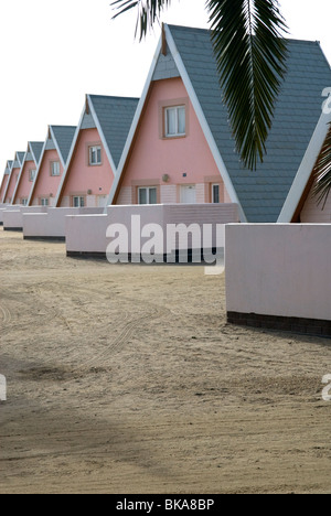 Das Swakopmund kommunalen Rest Camp bietet Self catering Chalets und Bungalows für Urlauber. Swakopmund, Namibia. Stockfoto