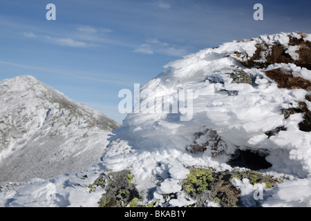Appalachian Trail - Rime Eis auf dem Gipfel des kleinen Heuhaufen Berg in den White Mountains, New Hampshire, USA Stockfoto