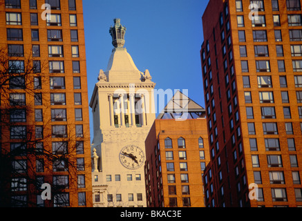 Con Edison Gebäude und Türme Zeckendorf, NYC Stockfoto