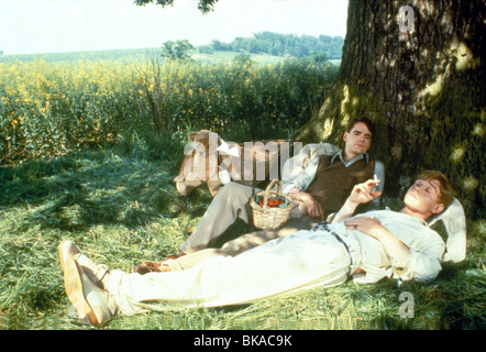 BRIDESHEAD REVISITED (TV - 1981) JEREMY IRONS, ANTHONY ANDREWS CREDIT BBC BHRV 007 Stockfoto