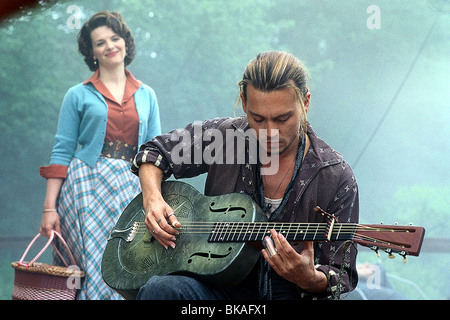 CHOCOLAT (2000) JULIETTE BINOCHE, MICHAEL JACKSON CHLT 001 11 Stockfoto