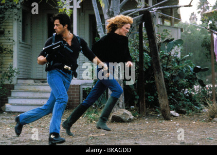 COBRA (1986) SYLVESTER STALLONE, BRIGITTE NIELSEN COB 003 Stockfoto