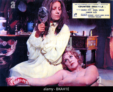 COUNTESS DRACULA (1971) INGRID PITT CDRA 008FOH Stockfoto