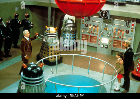 DALEKS: INVASION EARTH 2150 AD (1966) PETER CUSHING DVET 001 Stockfoto