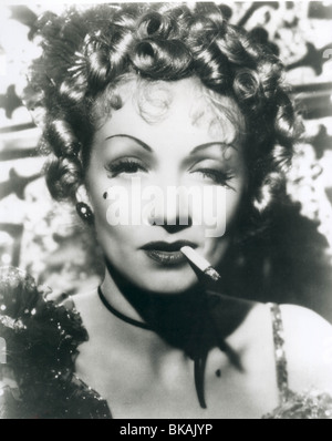 DESTRY RIDES AGAIN (1939) MARLENE DIETRICH DRAG 002P Stockfoto