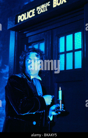 DR. WHO (TV) DOCTOR WHO (ALT) PAUL MCGANN DRW 004 Stockfoto