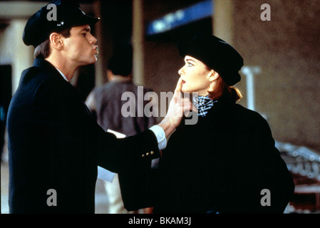 DUMB AND DUMBER (1995) JIM CARREY, LAUREN HOLLY DBDM 098 Stockfoto