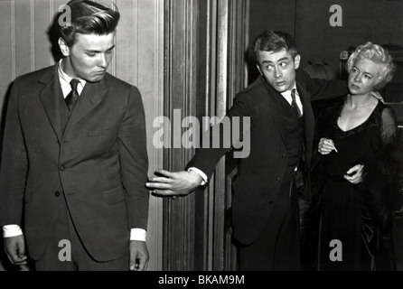 ÖSTLICH VON EDEN (1955) RICHARD DAVALOS, JAMES DEAN, JO VAN FLEET ESE 007 P L Stockfoto