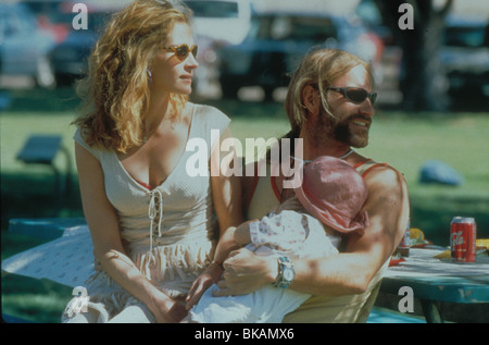 ERIN BROCKOVICH (2000) JULIA ROBERTS, AARON ECKHART ERBR 049 Stockfoto