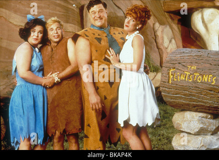 THE FLINTSTONES (1994) ROSIE O'DONNELL, RICK MORANIS, JOHN GOODMAN, ELIZABETH PERKINS FLTS 122 D MOVIESTORE COLLECTION LTD Stockfoto