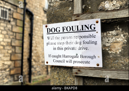 Fouling Hinweisschild Hund eine Wand in Masham in den Yorkshire Dales UK Stockfoto