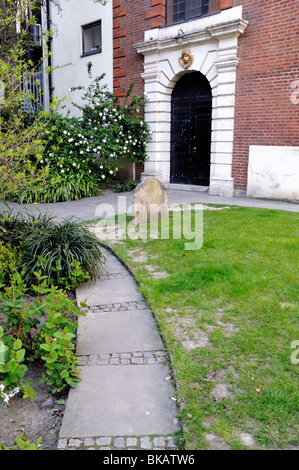 Kirche von St. Anne und St. Agnes Gresham Street gebaut von Christopher Wren jetzt verwendet durch die Lutheraner Stadt von London England UK Stockfoto