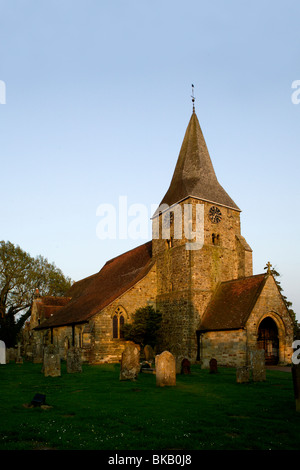 Burwash Pfarrkirche St. Bartholomäus Stockfoto