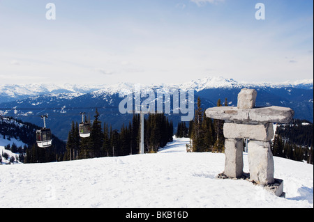 ein Inuit Inukshuk Steinstatue Whistler Mountain Ski Resort Austragungsort der Olympischen Winterspiele 2010 Stockfoto