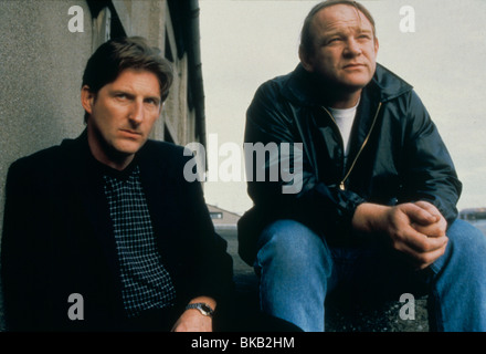 DIE ALLGEMEINE (1998) ADRIAN DUNBAR, BRENDAN GLEESON GNRL 002 Stockfoto