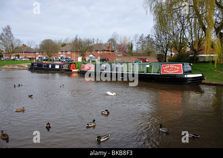 Canal Walk, Kennet und Avon Kanal, Hungerford, Berkshire, England, Vereinigtes Königreich Stockfoto