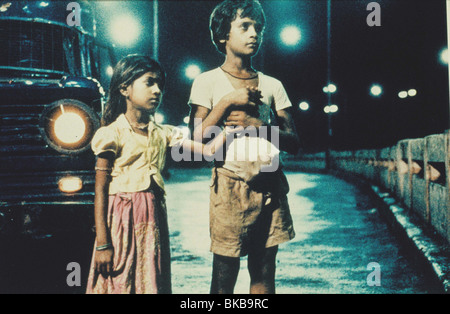 SALAAM BOMBAY (1988) MANJU, CHAIPAU SBMY 004 Stockfoto