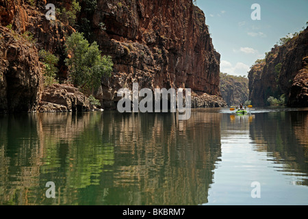 Kanu in Katherine Gorge - Nitmiluk National Park in der Nähe von Katherine, Northern Territory, Australien Stockfoto