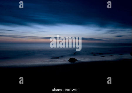 Sonnenaufgang über dem Embleton Bay, Northumberland Stockfoto