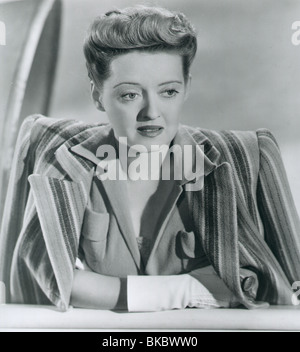 JETZT VOYAGER-1942 BETTE DAVIS Stockfoto