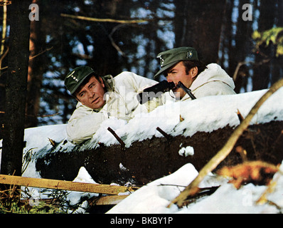 WO EAGLES (1968) RICHARD BURTON DARE, MI CLINT EASTWOOD FERNGLAS 002FOH Stockfoto