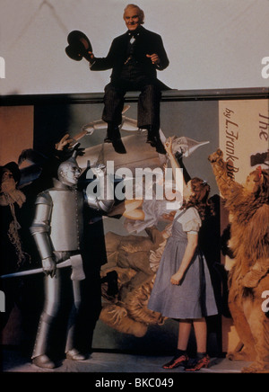 DER ZAUBERER VON OZ STRAHL BOLGER, JACK HALEY, FRANK MORGAN, JUDY GARLAND, BERT LAHR WOZ 026 Stockfoto