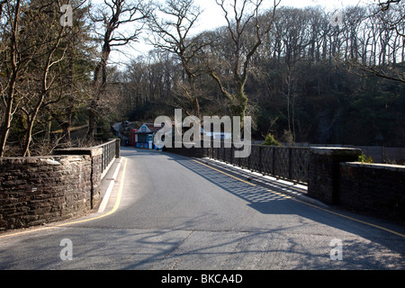 Teufelsbrücke in MId Wales berühmt für seine drei Brücken auf einander Wasserfälle und Legenden Stockfoto