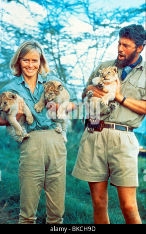 BORN FREE (1966) VIRGINIA MCKENNA, BILL TRAVERS BNFR 001 Stockfoto